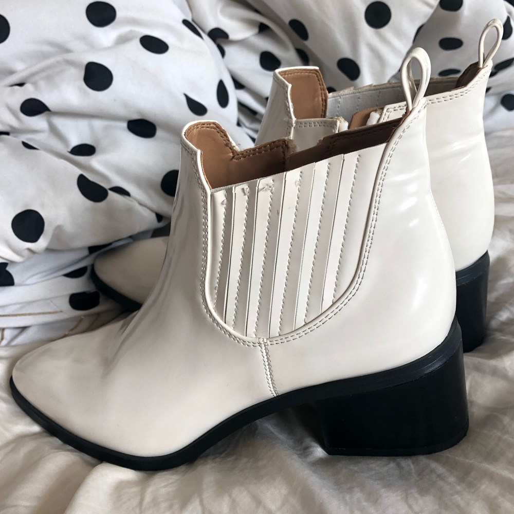 Franco Sarto White Ankle Boots/Booties fauxleather
